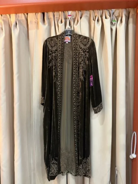 STUNNING JOHNNY WAS VELVET KIMONO COAT SIZE S - Picture 2 of 3